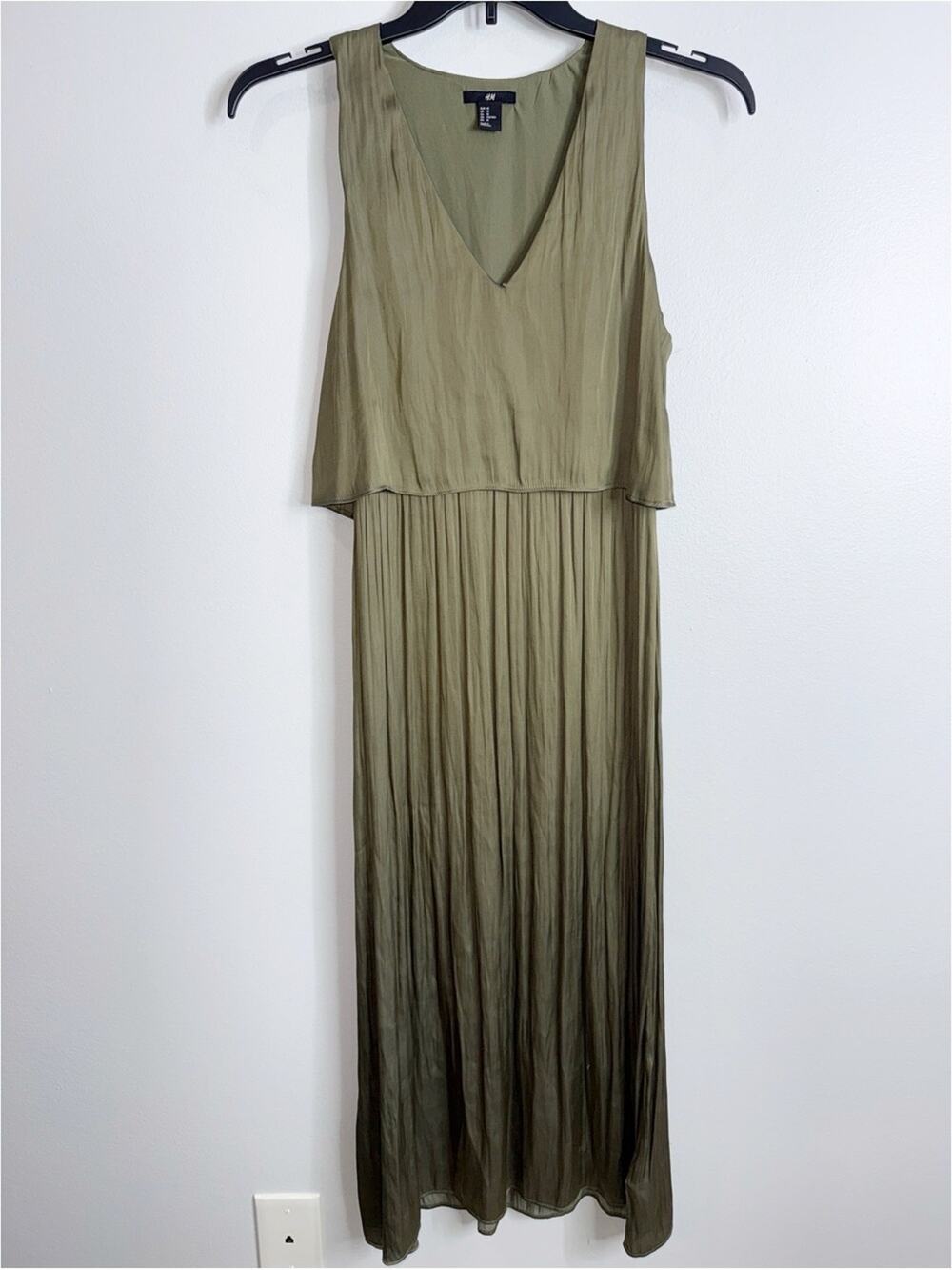 H&M olive green layered sleeveless midi dress size 10